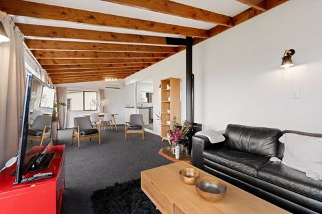 Photo of property in 21 Tweed Street, Kinmont Park, Mosgiel, 9024