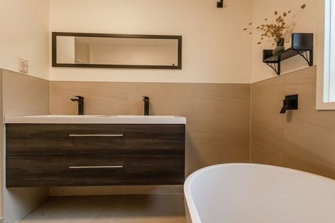 Photo of property in 24 Kilgour Road, Greymouth, 7805