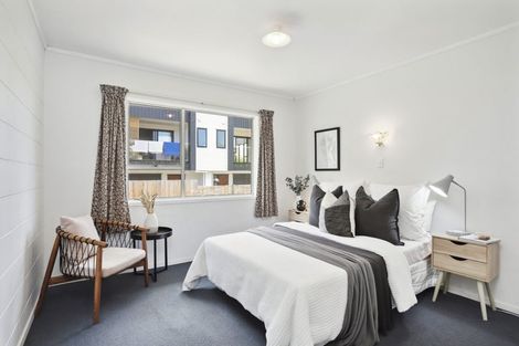 Photo of property in 1/121 Gardner Avenue, New Lynn, Auckland, 0600