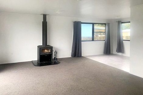 Photo of property in 70 Stout Street, Shannon, 4821