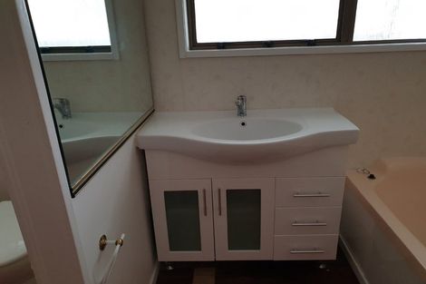 Photo of property in 1 Ceres Crescent, Johnsonville, Wellington, 6037