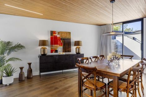 Photo of property in 2 Pataka Road, Taupo, 3330