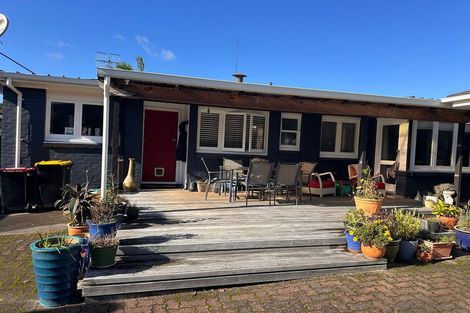 Photo of property in 407b Devonport Road, Tauranga South, Tauranga, 3112