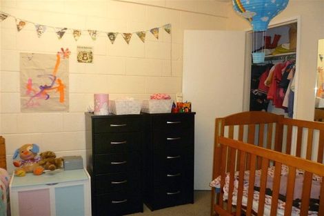 Photo of property in 1f4 Harland Street, Brooklyn, Wellington, 6021