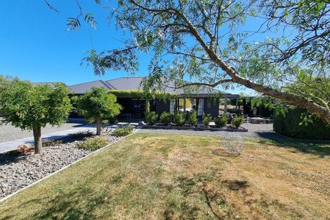 Photo of property in 14 Brooker Place, Waipukurau, 4200