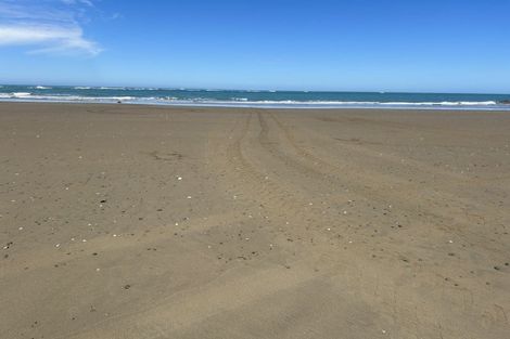 Photo of property in 212 Flat Point Road, Flat Point, Masterton, 5883