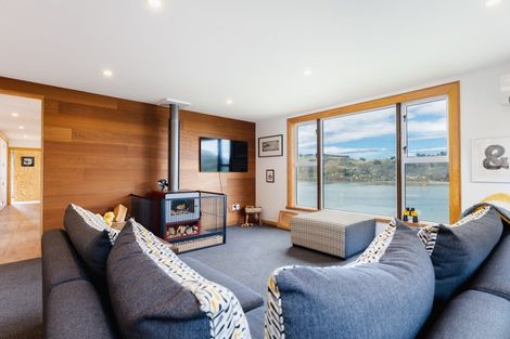 Photo of property in 41 Adderley Terrace, Ravensbourne, Dunedin, 9022