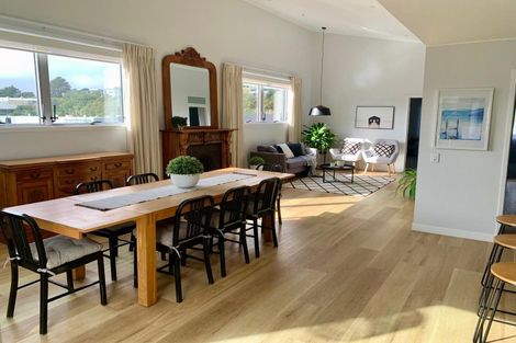 Photo of property in 1/9 Broderick Road, Johnsonville, Wellington, 6037