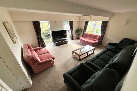 Photo of property in 6 Nea Place, Hillcrest, Auckland, 0627