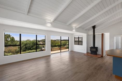 Photo of property in 2 Denby Close, Athenree, Katikati, 3177
