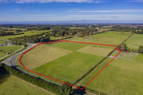 Photo of property in 25 Fishers Road, Loburn, Rangiora, 7473