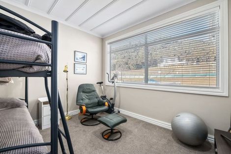 Photo of property in 2 Hidden Hills Drive, Wanaka, 9305