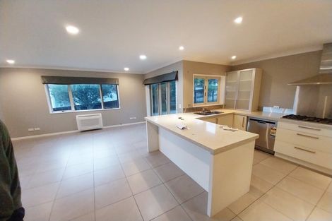 Photo of property in 57 Kittiwake Drive, Schnapper Rock, Auckland, 0632