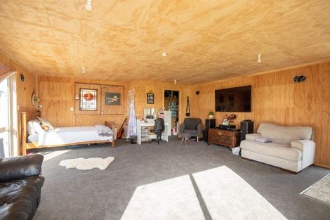 Photo of property in 100 Huirau Road, Turua, Thames, 3574