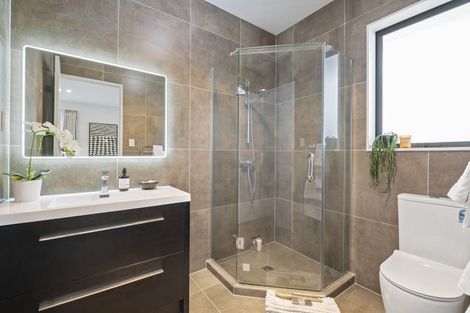 Photo of property in 24 Kahu Close, Orewa, 0931