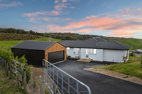 Photo of property in 956b Whakamarama Road, Whakamarama, 3179