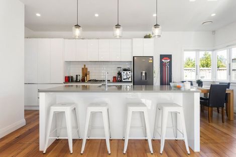 Photo of property in 37 Firth Street, Hamilton East, Hamilton, 3216