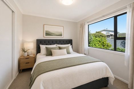 Photo of property in 28a Howard Road, Taradale, Napier, 4112
