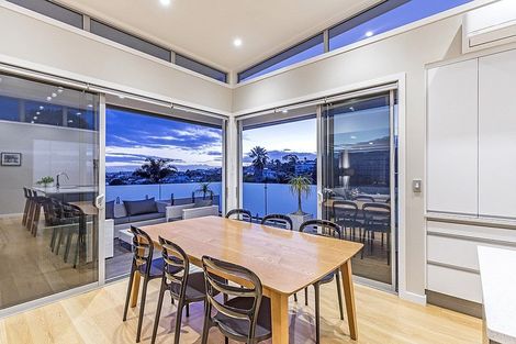 Photo of property in 49 Seaview Road, Castor Bay, Auckland, 0620