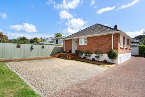 Photo of property in 43 Hutchinson Avenue, New Lynn, Auckland, 0600
