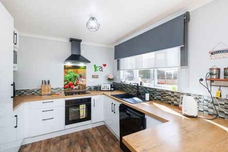 Photo of property in 26 Lincoln Street, Ashhurst, 4810