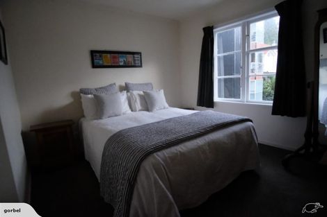 Photo of property in 14a U5 Glenmore Street, Thorndon, Wellington, 6011