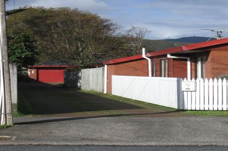 Photo of property in 1a Cooper Street, Taita, Lower Hutt, 5011