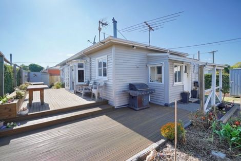 Photo of property in 32 Tower Street, Hornby, Christchurch, 8042