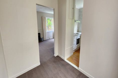 Photo of property in 1a Hythe Terrace, Mairangi Bay, Auckland, 0630