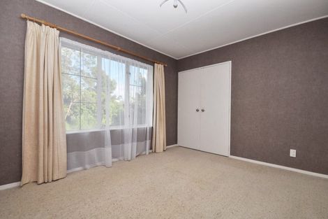 Photo of property in 81 Kemp Road, Massey, Auckland, 0614