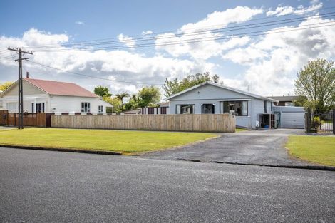 Photo of property in 10 Miranda Street, Stratford, 4332