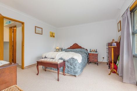Photo of property in 16 Suffolk Crescent, Feilding, 4702