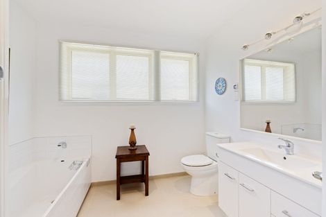Photo of property in 11 Michael Avenue, Mount Pleasant, Christchurch, 8081