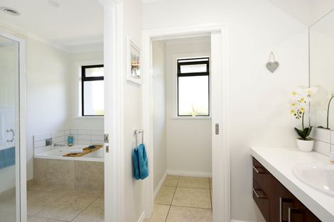 Photo of property in 38 Cambelldon Crescent, Stoke, Nelson, 7011