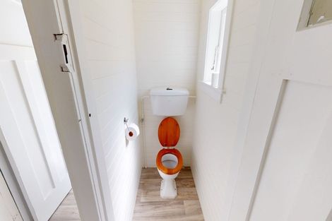 Photo of property in 26 Weka Street, Miramar, Wellington, 6022