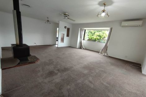 Photo of property in 74 Godley Road, Green Bay, Auckland, 0604