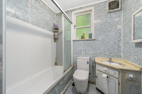 Photo of property in 78 South Karori Road, Karori, Wellington, 6012