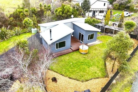 Photo of property in 3 Goodwin Street, Waihola, Milton, 9073
