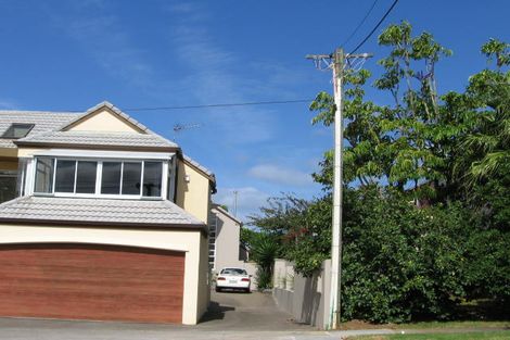 Photo of property in 23 Saltburn Road, Milford, Auckland, 0620