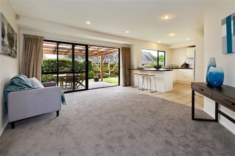 Photo of property in 19 Starlight Cove, Hobsonville, Auckland, 0618