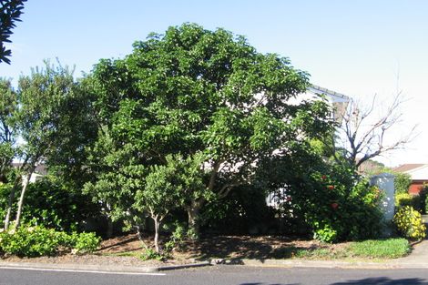 Photo of property in 14 Moenui Avenue, Orewa, 0931
