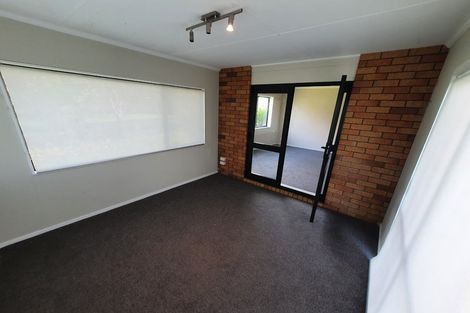 Photo of property in 35 Smith Road, Waiuku, 2682