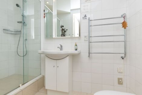Photo of property in Highwic, 32u1 Hobson Street, Thorndon, Wellington, 6011