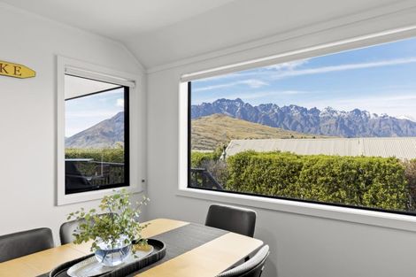 Photo of property in 1 Highview Terrace, Queenstown, 9300