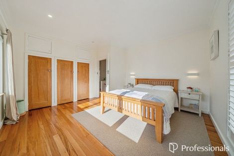 Photo of property in 31 Walter Road, Lowry Bay, Lower Hutt, 5013