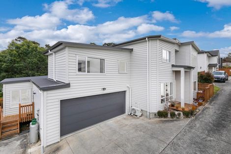 Photo of property in 30 Shah Place, Glen Eden, Auckland, 0602