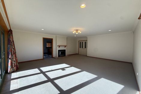 Photo of property in 6 Doneraille Place, Bethlehem, Tauranga, 3110