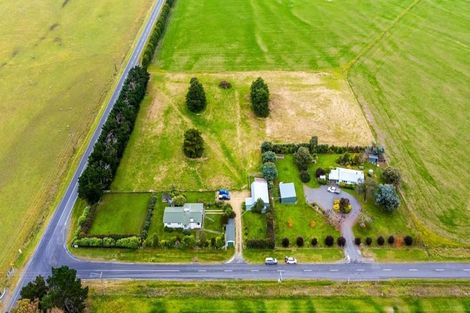 Photo of property in 1064b Tikokino Road, Waipawa, 4273