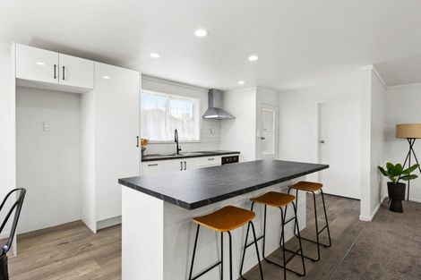 Photo of property in 37 Elliott Street, Taradale, Napier, 4112