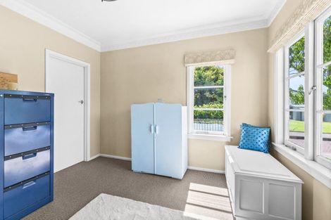 Photo of property in 811 Saint Aubyn Street West, Saint Leonards, Hastings, 4120